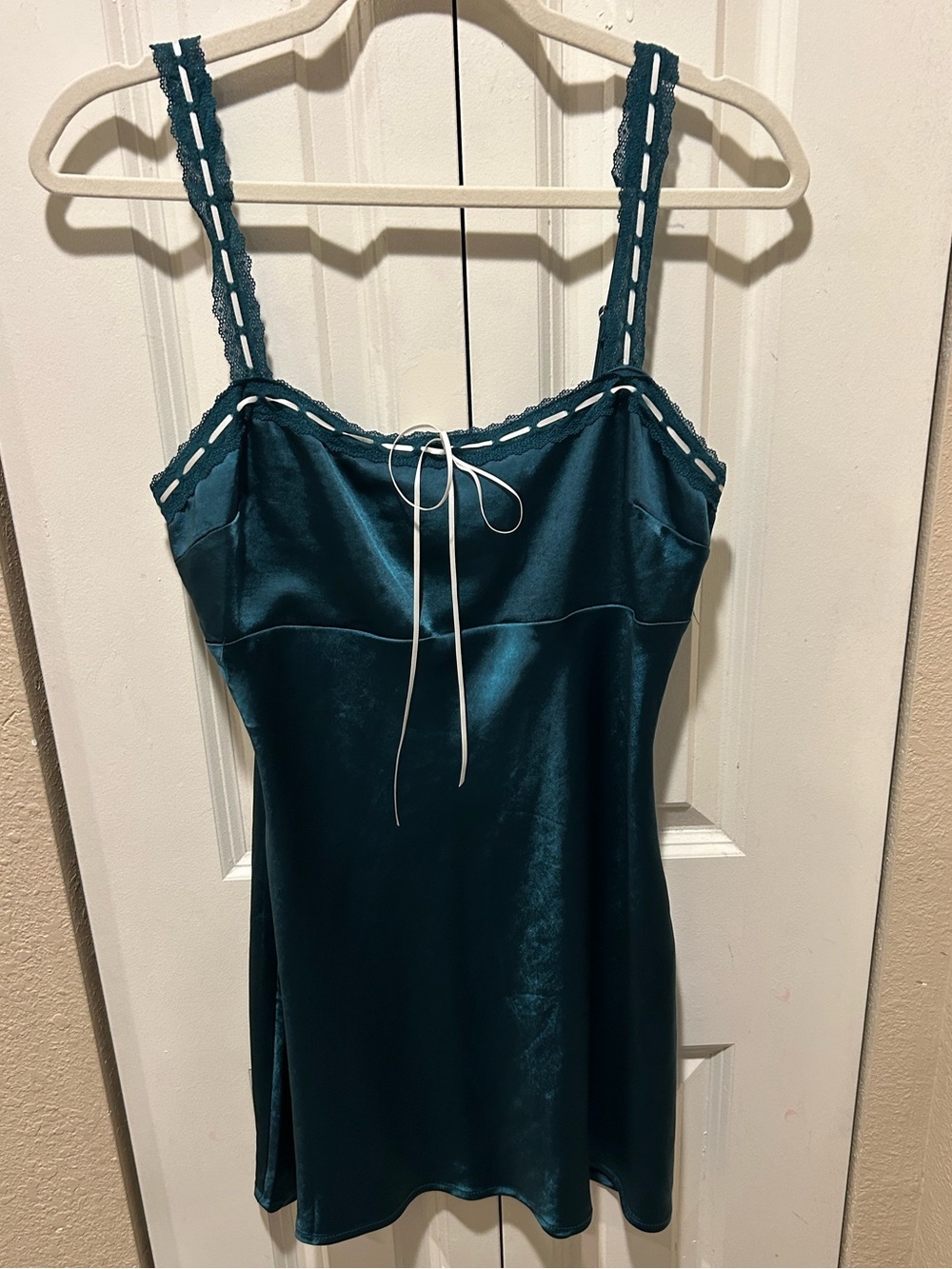 NWT All In‎ Favor Contrast Satin Bow Minidress in Teal , size M